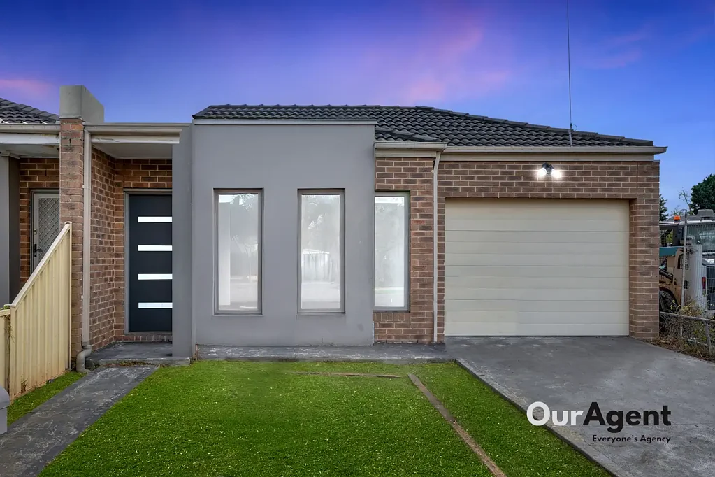 Broadmeadows 4 Bedroom Stunning Single Level Home In Broadmeadows