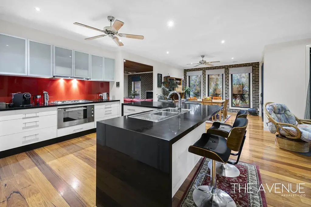 Blairgowrie 6 Slaapkamer Ideal large Family or Multigenerational Coastal Elegance Awaits: Your Dream Peninsula Lifestyle!