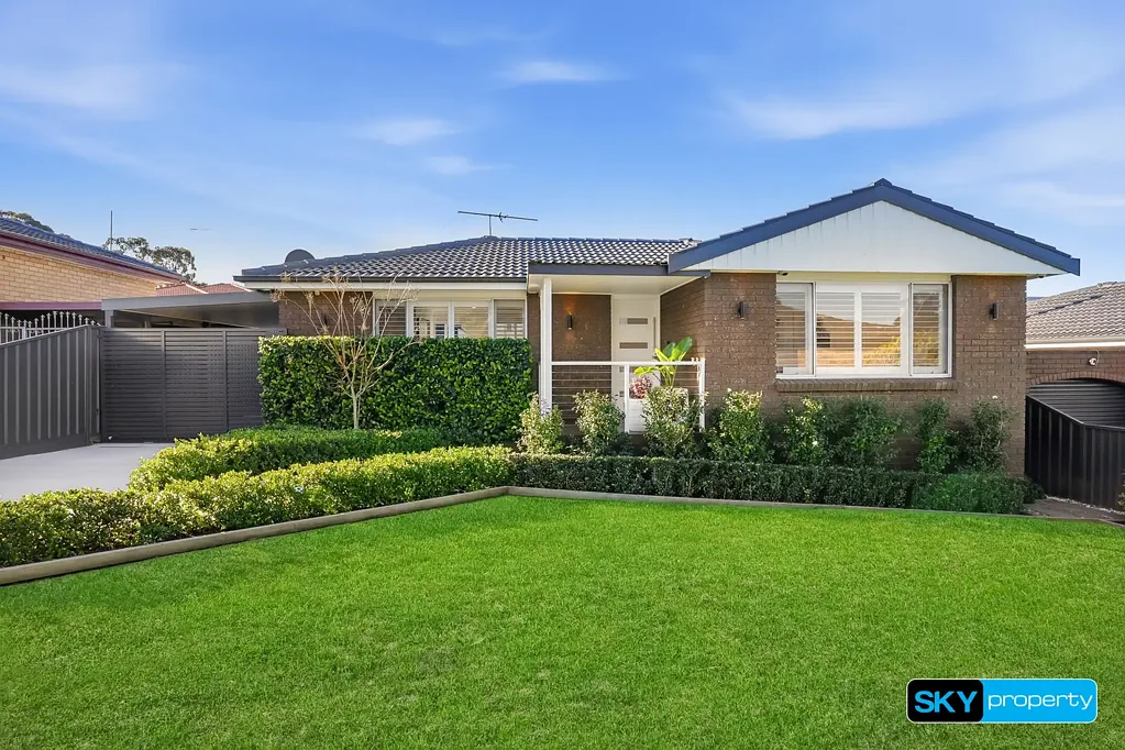 Prospect 3Kwarto Exceptional Brick Home, Blue Chip Location!