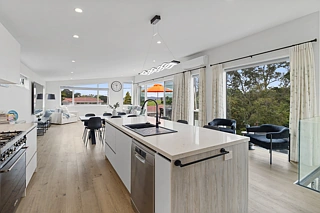 81 Wainui Avenue, Point Chevalier, Auckland City