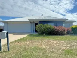 35 Cypress Crescent, Bowen