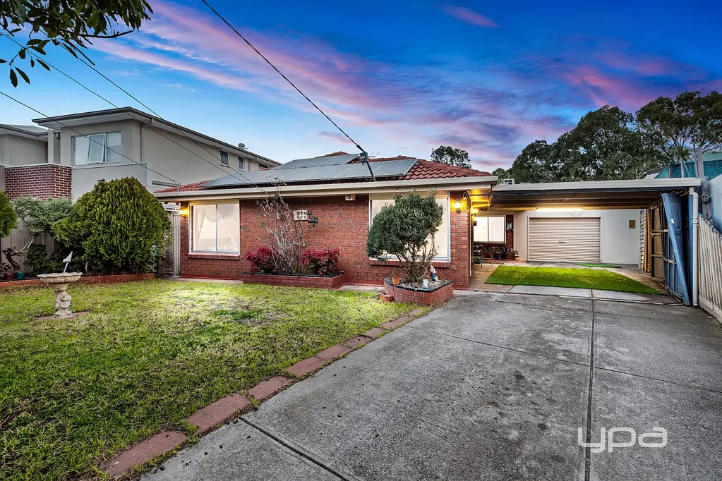 21 Leighton Crescent, Deer Park, VIC 3023