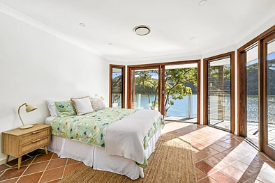 16 Cowan Drive, Cottage Point, NSW 2084, 5 Bedrooms, 4 Bathrooms, House