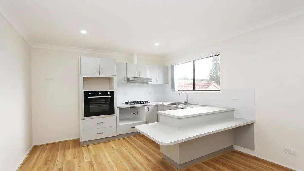 Modern Upstairs Flat