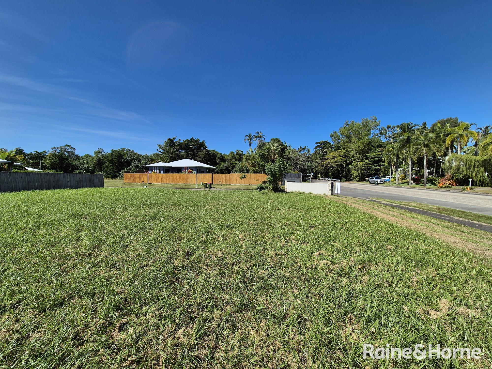 1 DEWAL CL, WONGA BEACH QLD 4873, 0 Kuwarto, 0 Banyo, Section