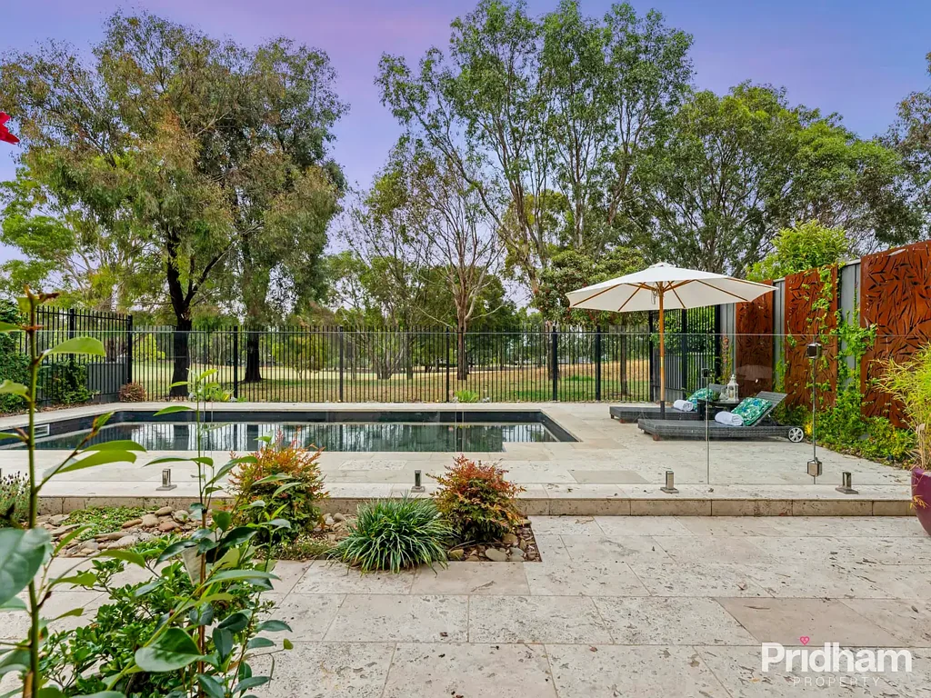 232 Sandhurst Boulevard, Sandhurst, VIC 3977