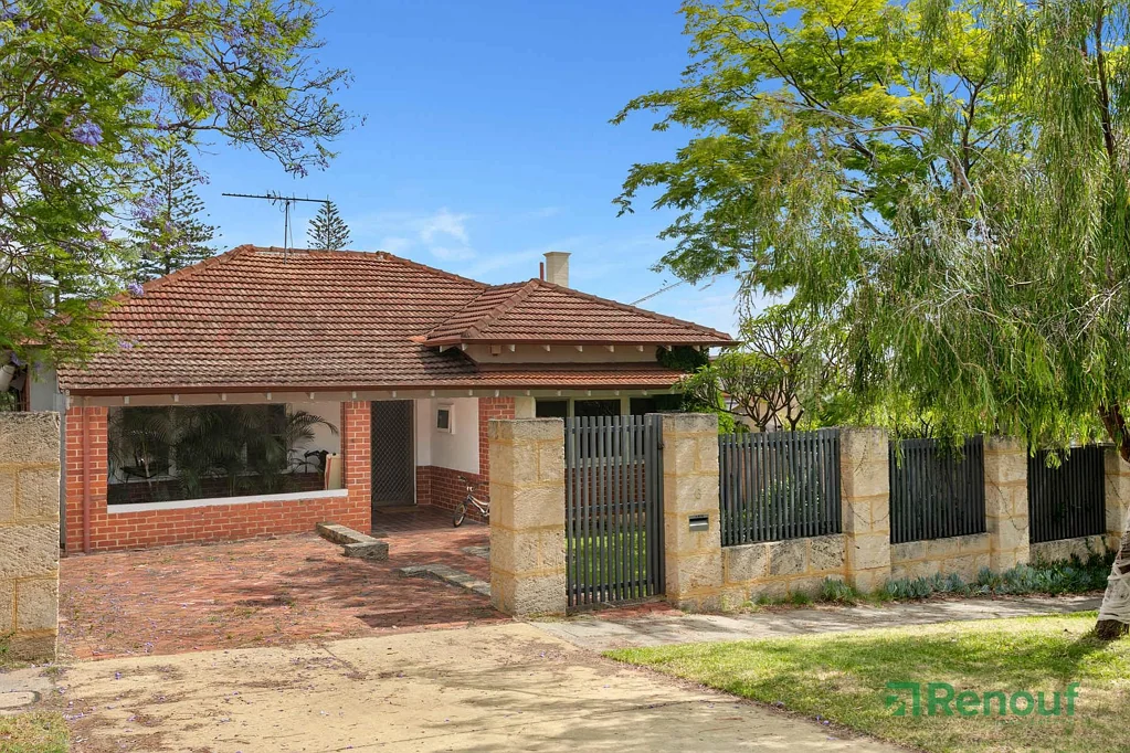 6 Deakin Street, Swanbourne, WA 6010