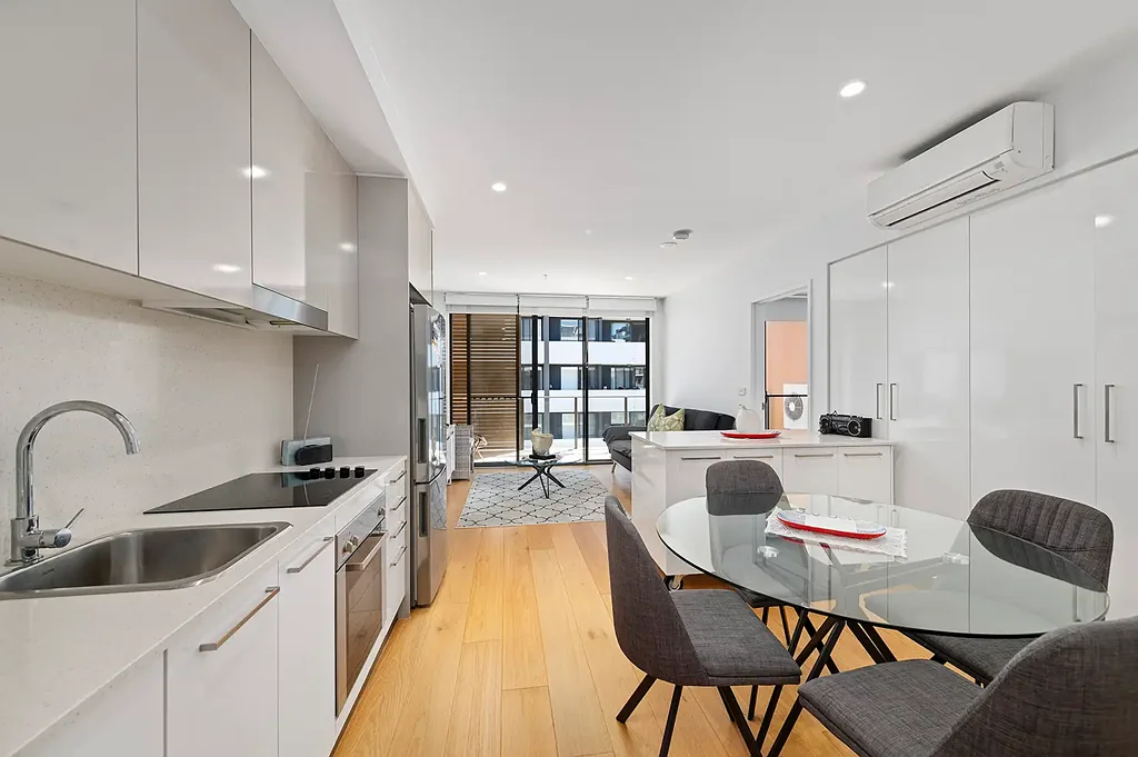 Modern One-Bedroom Apartment with Lifestyle Extras