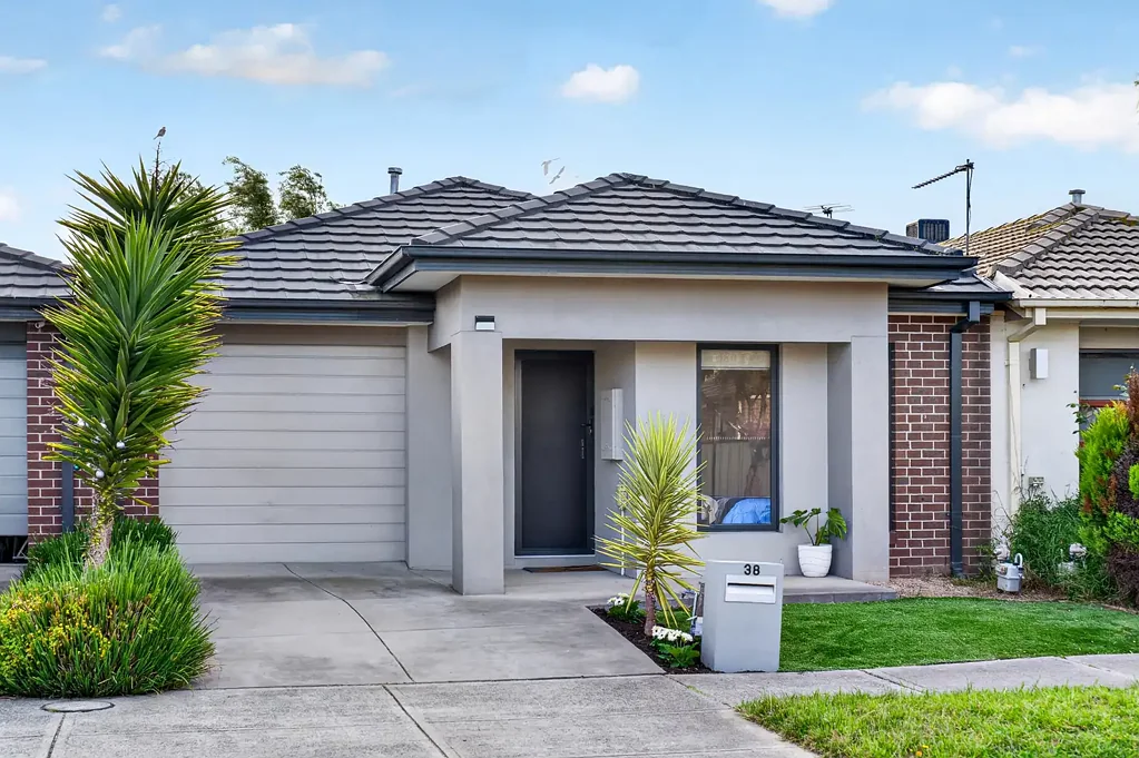 Craigieburn 3ਬੈੱਡਰੂਮ Impeccably Presented & Convenient Location!