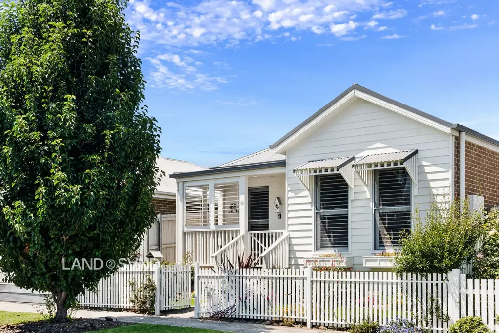 12 Toolijooa Street, Tullimbar, NSW 2527