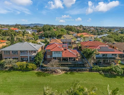 2/9 Sequoia Court, Banora Point, NSW 2486, 4部屋, 3バスルーム, Apartment