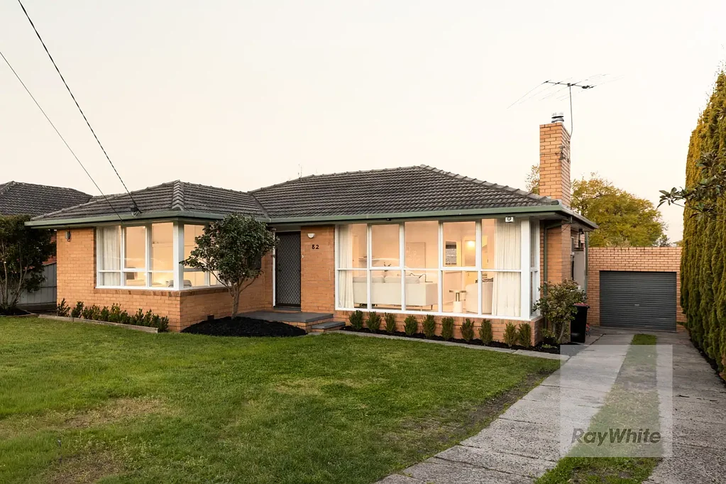 Bundoora 4બેડરૂમ Spacious Family Living in a Pristine Setting