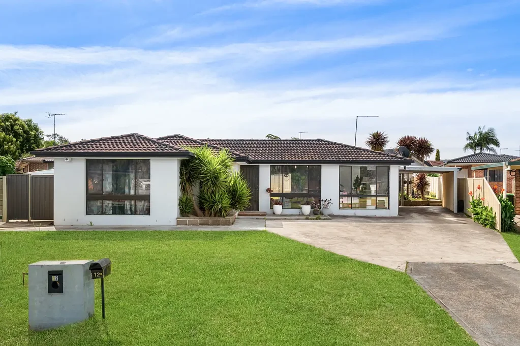 12 & 12B Fortinbras Close, Rosemeadow, NSW 2560
