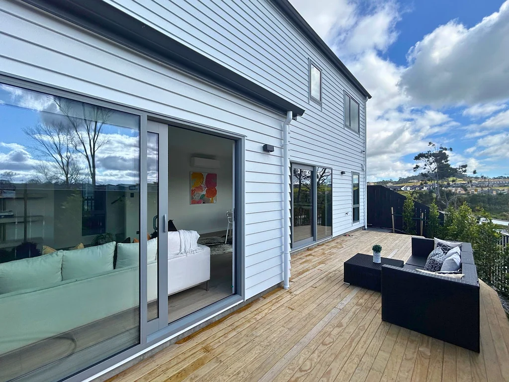Milldale 3房  BRAND NEW STANDALONE HOUSE