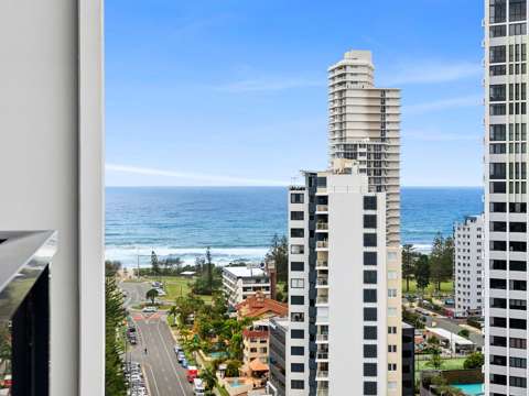 Broadbeach 2 Bedroom The Perfect Broadbeach Asset - Clear Instructions from Owner this Must be Sold!