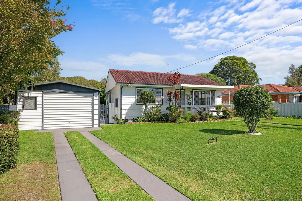 3 Vera Avenue, Lemon Tree Passage, NSW 2319