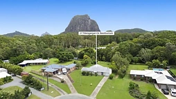 27 Tibrogargan Drive, Beerburrum
