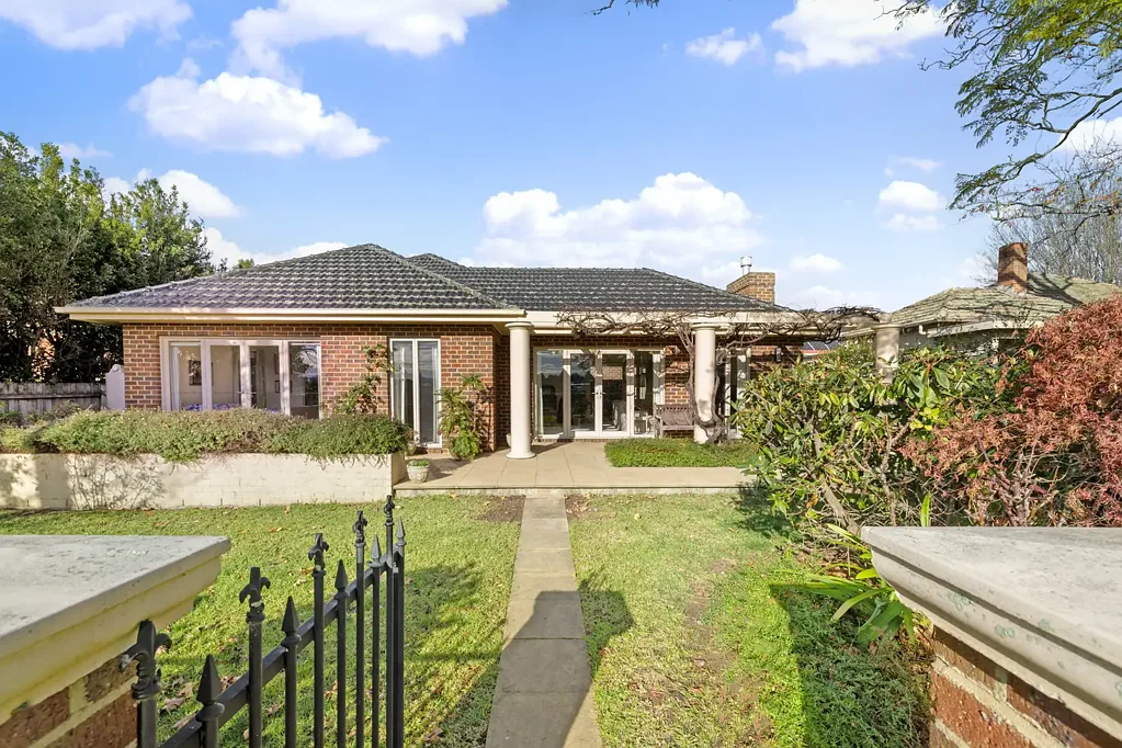 1/13 Williams Parade, Bairnsdale, VIC 3875