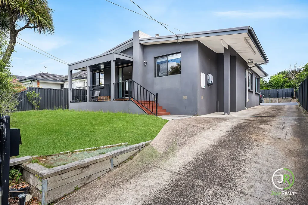 30 Hillside Avenue, Dandenong North, VIC 3175