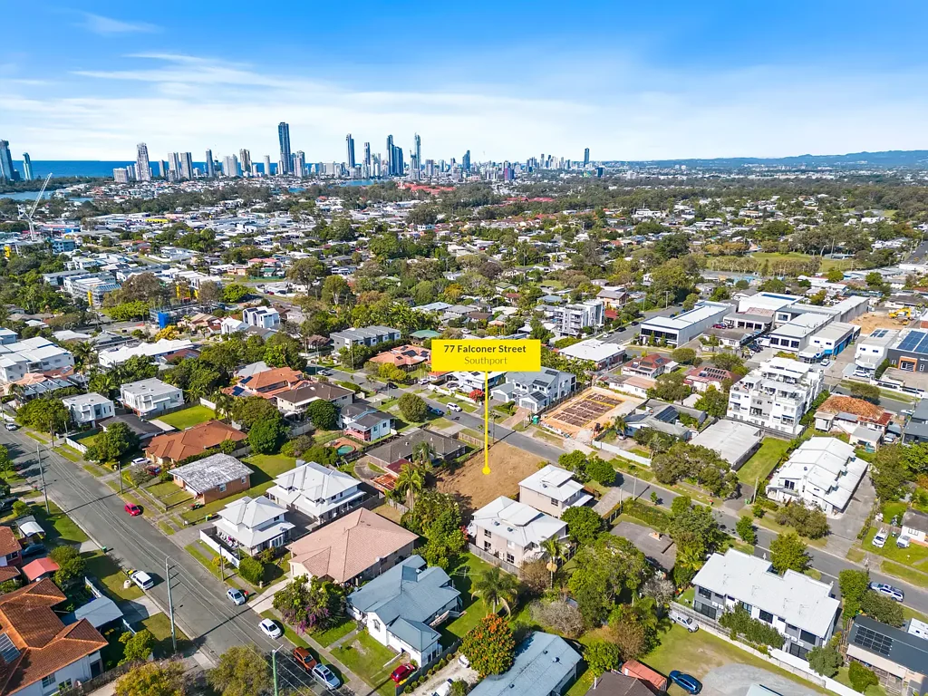 77 Falconer Street, Southport, QLD 4215
