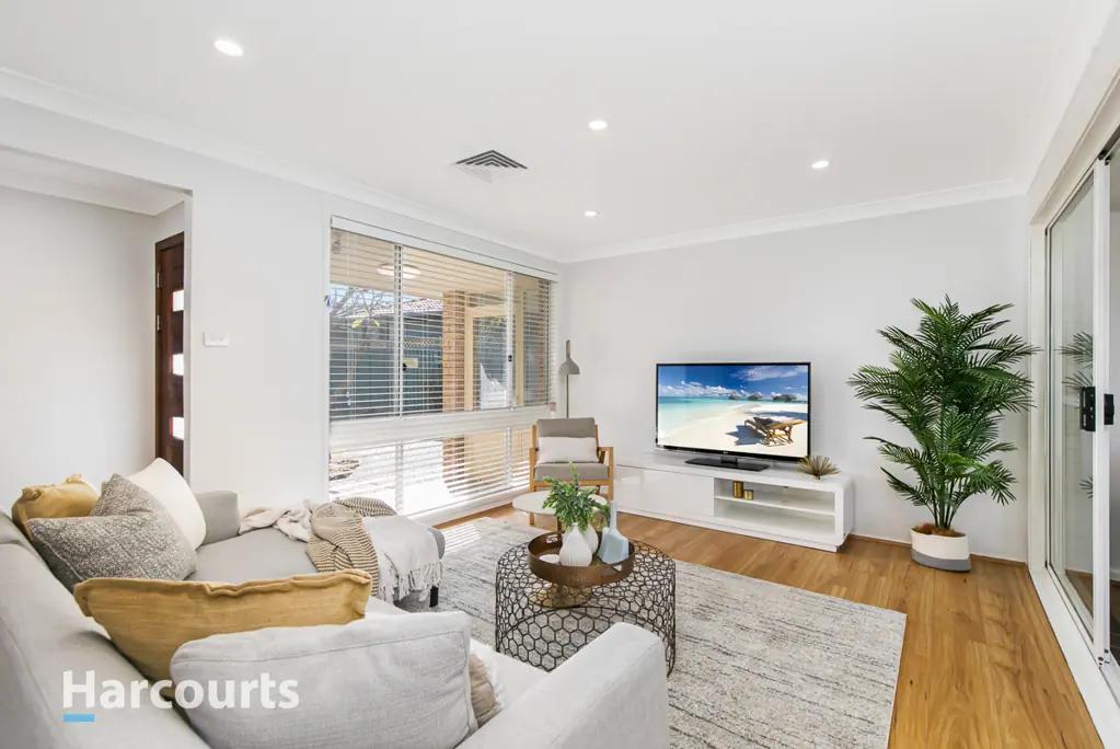 96 Pine Creek Circuit, St Clair, NSW 2759