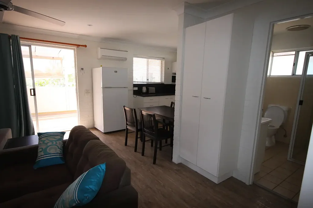 Unfurnished Airconditioned Unit