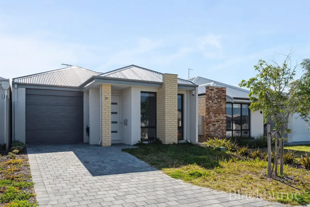 Modern 3-Bedroom Home in a Coastal Community
