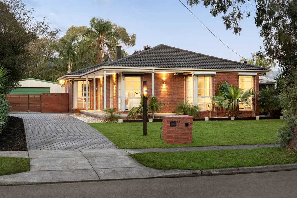 33 Jennifer Crescent, Bayswater North, VIC 3153