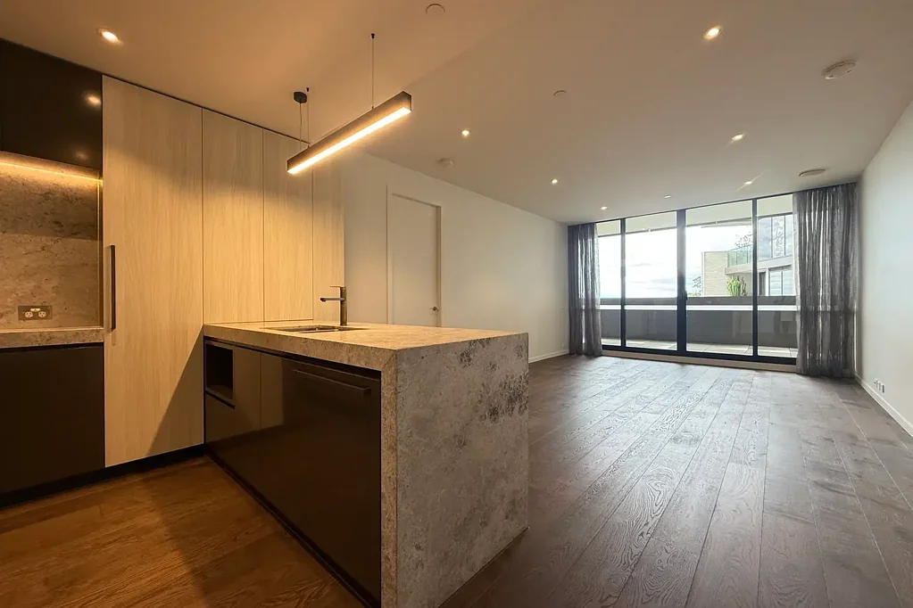 Stunning Apartment with Panoramic Dandenong Views in Prestigious Derby Place