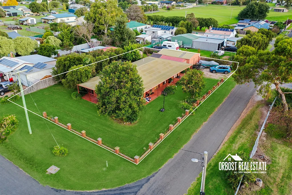 Orbost 4બેડરૂમ SPACIOUS FAMILY HOME