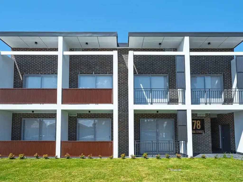 Nearly Brand-New Studio Apartment in the Heart of Lakemba for Rent. Don't miss out