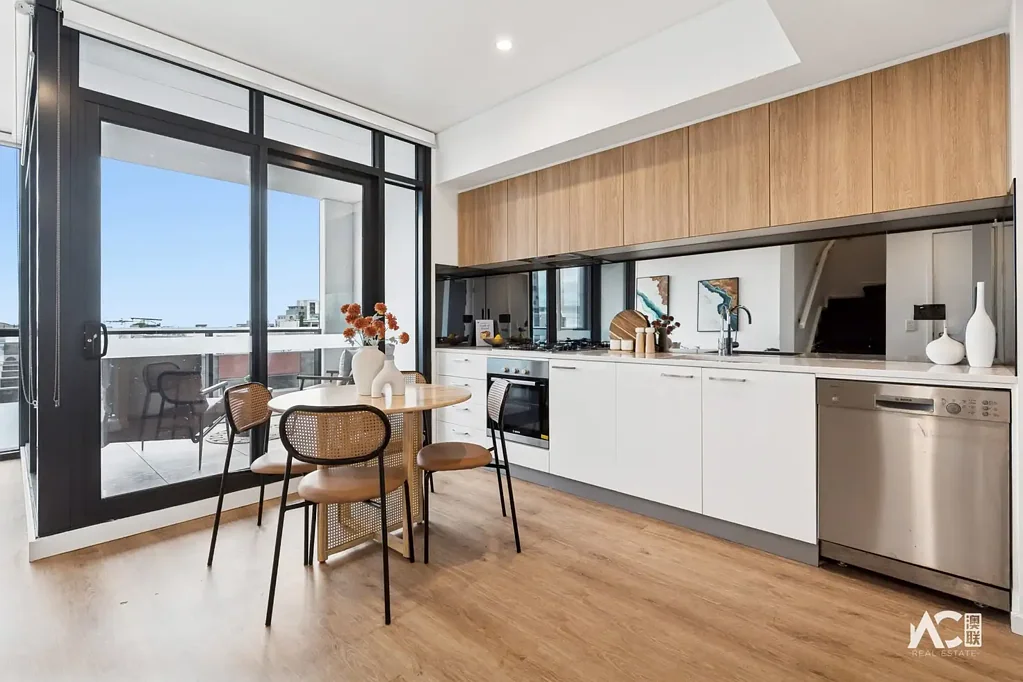E305/68 Elizabeth Street, Adelaide, SA 5000