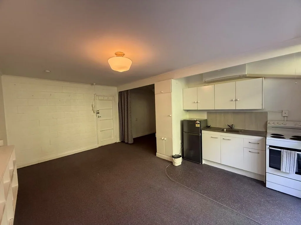 Studio room in Parnell