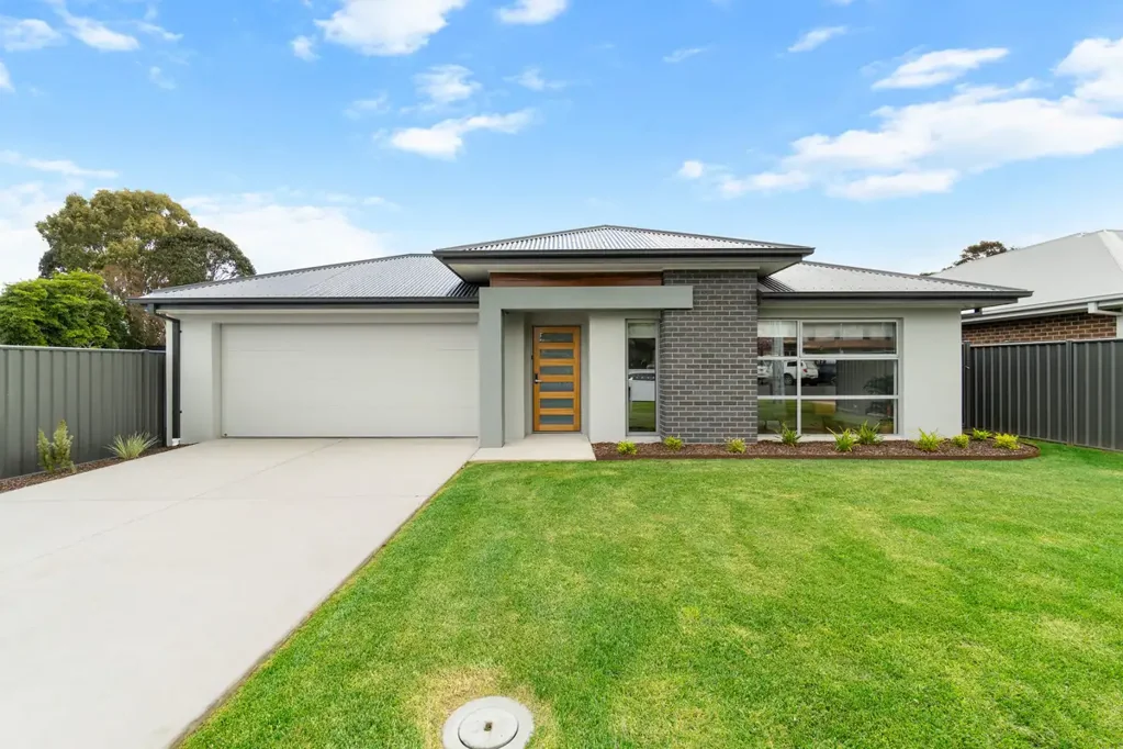 Pristine on Palmerston