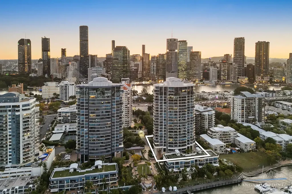 Kangaroo Point 3Zimmer Motivated Seller Committed Elsewhere - MUST SELL