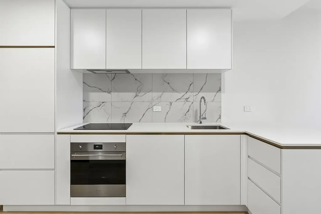 Phillip 2Zimmer Contemporary, Low Maintenance Living in a Prime Woden Location