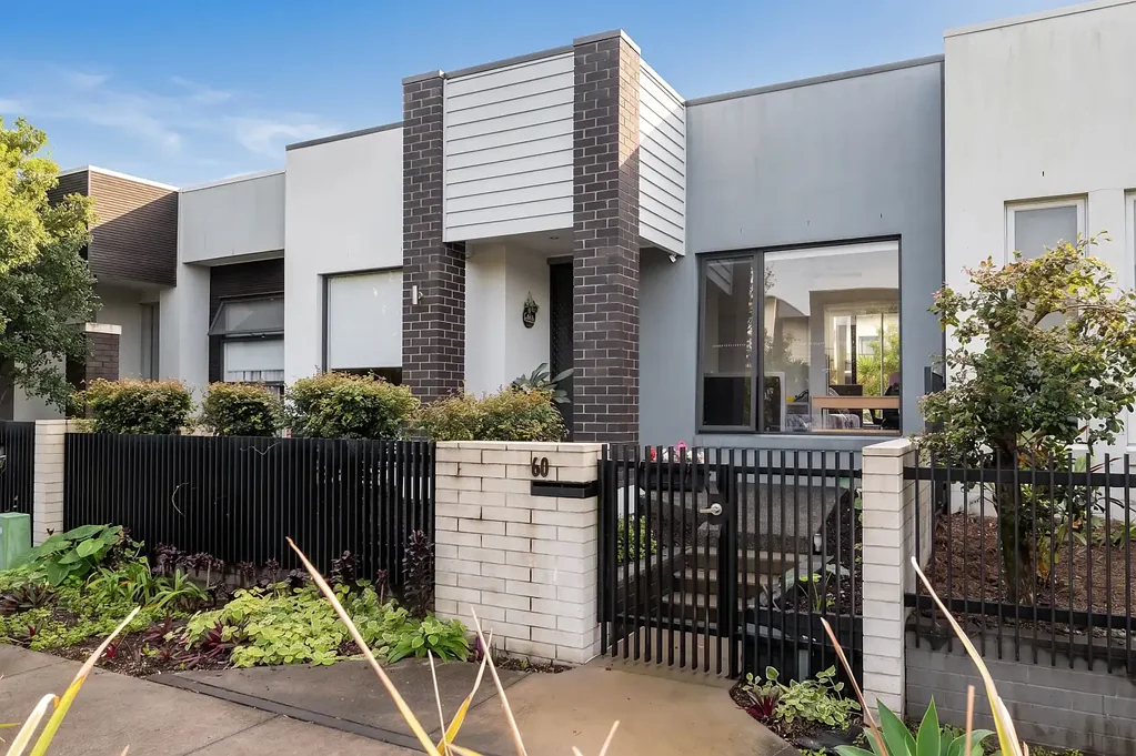 Stunning Low maintenance townhouse.