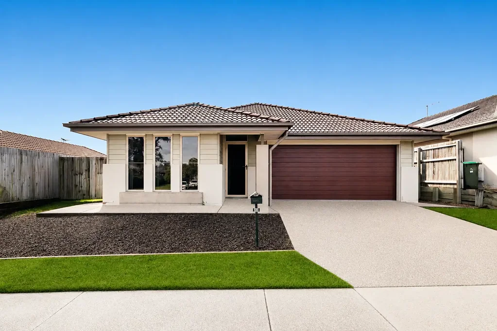 North Lakes 4બેડરૂમ Modern Family Living with Multiple Living Areas & Entertainer's Patio