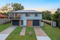 8 Blackwood Avenue, North Ipswich
