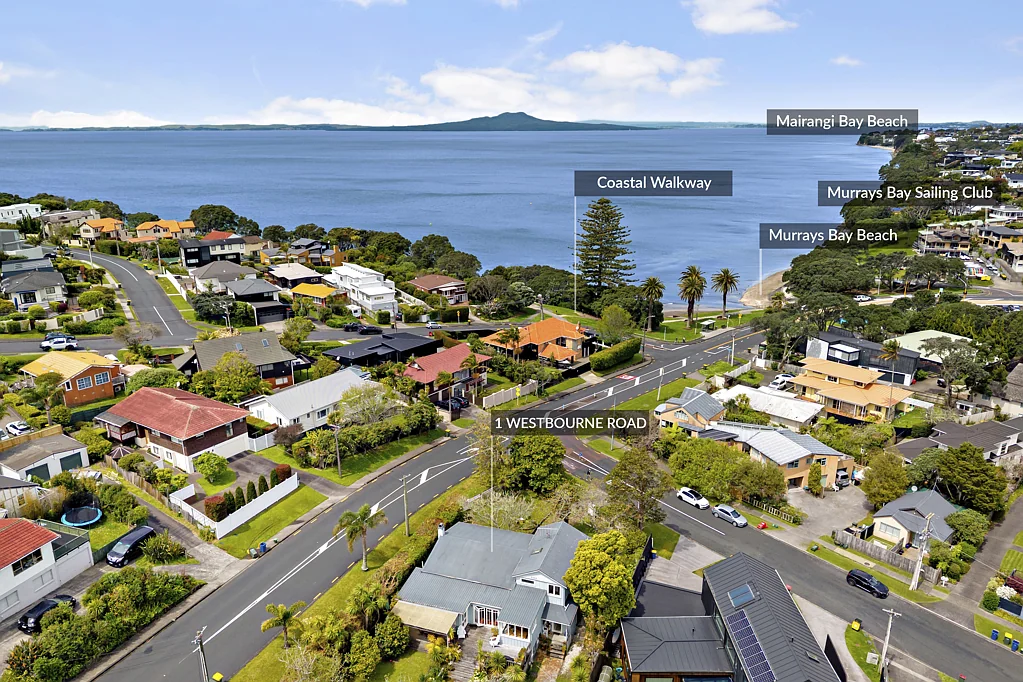 1 Westbourne Road, Murrays Bay, North Shore City, Auckland