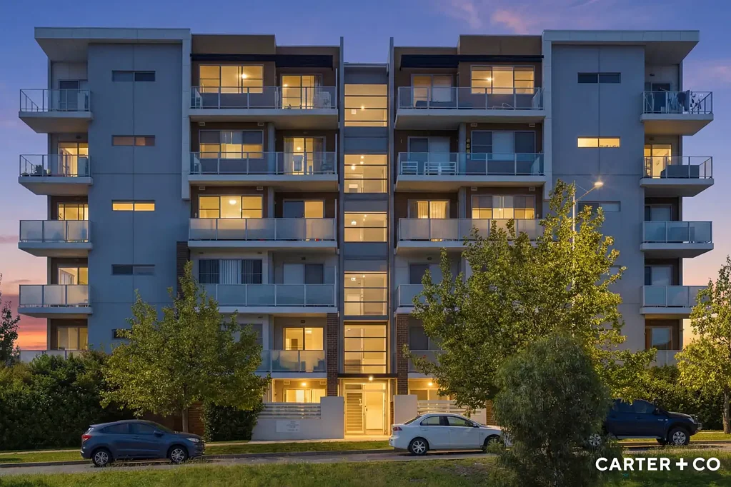 18/120 John Gorton Drive, Coombs, ACT 2611