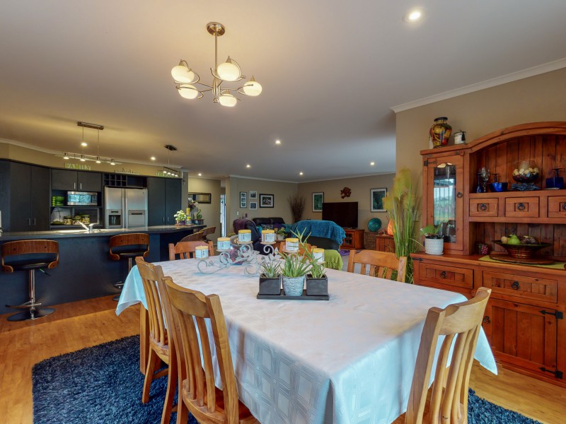 154 Taniwha Road, Waerenga, Waikato, 5房, 2浴