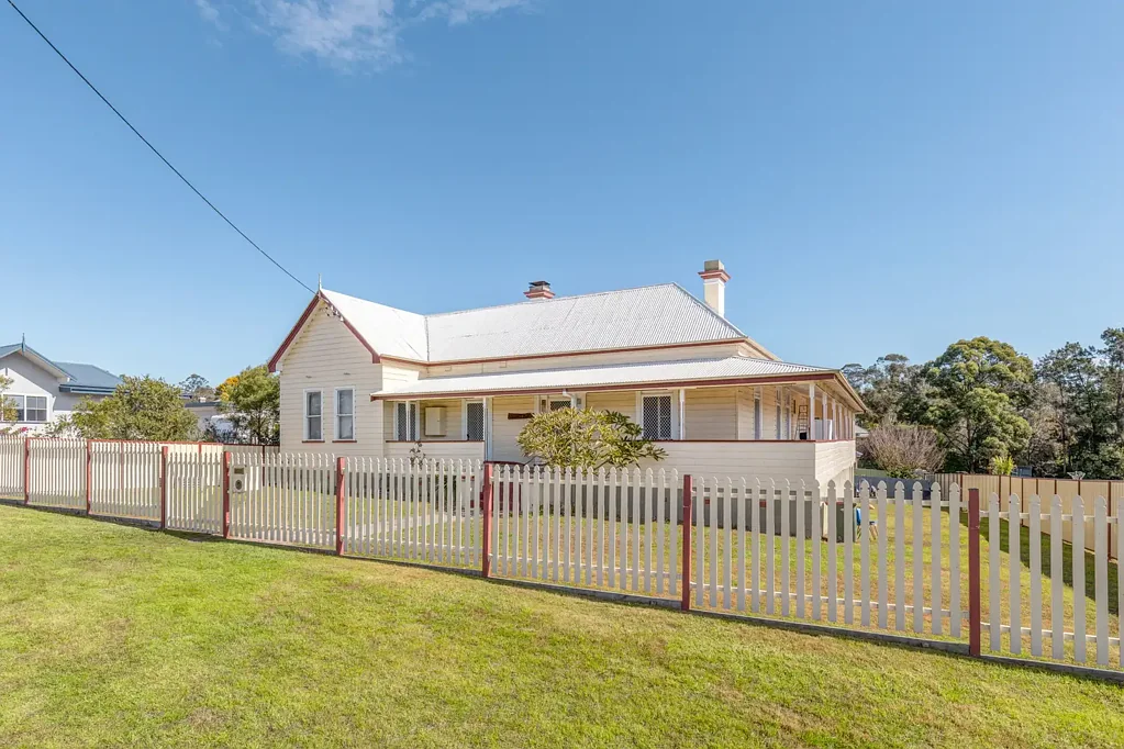 Dungog 4 Bedroom 'Abelard House' – Big on Charm & Bigger on Location