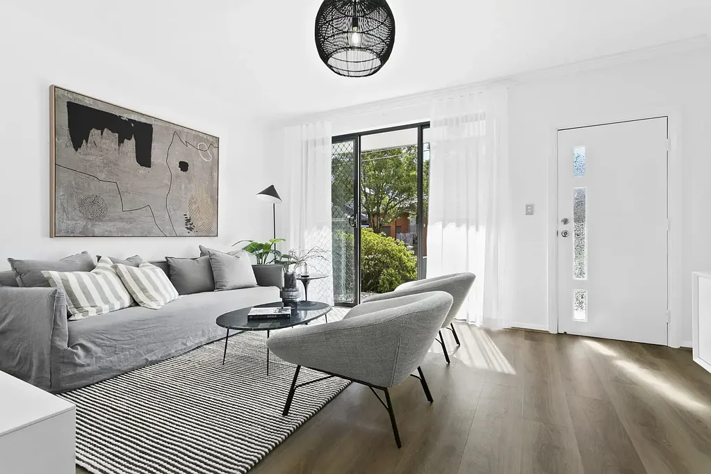 St Peters 3कमरा Superbly presented residence in a enviable location