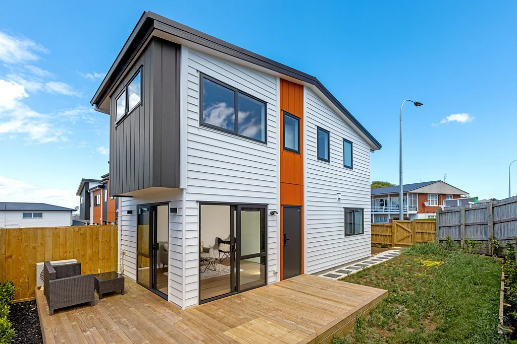 Te Atatu South 2部屋 2 Bedrooms, 2 bathrooms, generous outdoor space!