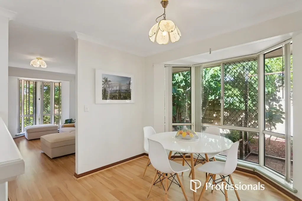 1/77 Dover Road, Scarborough, WA 6019