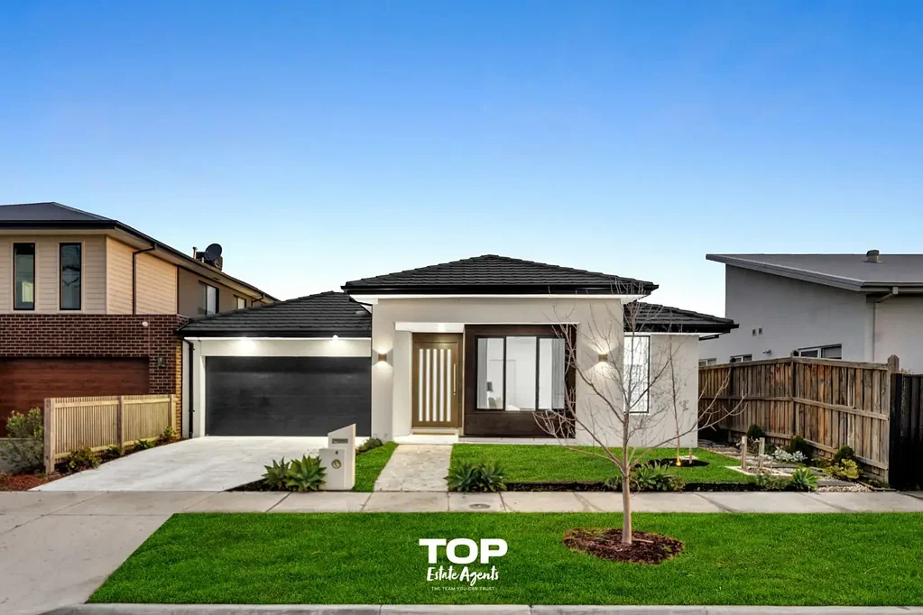 Clyde North 5房  Luxury Family Living in the Heart of Smiths Lane Estate
