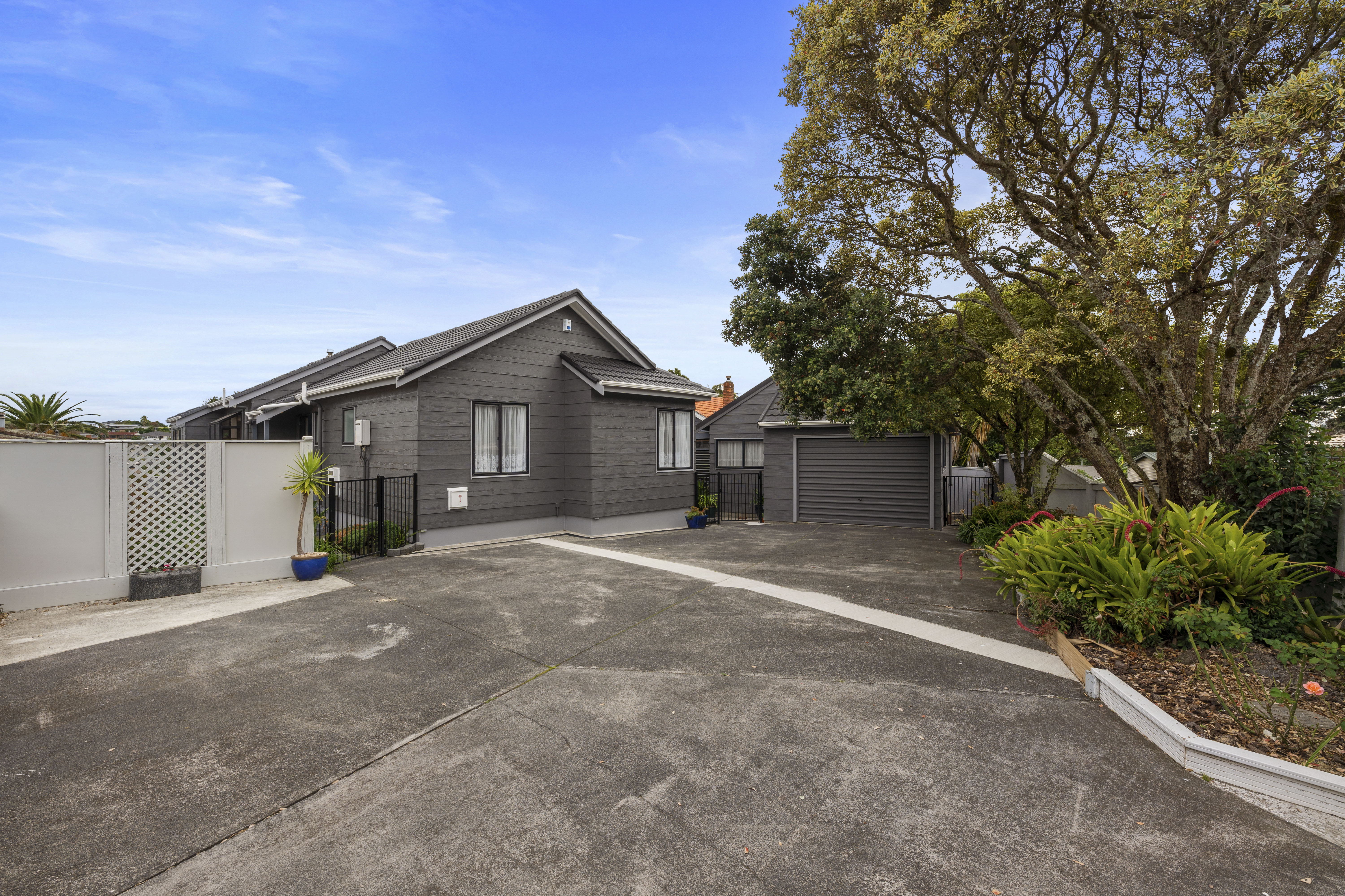 10 Idesia Place, Totara Heights, Auckland - Manukau, 3 Bedrooms, 0 Bathrooms, House