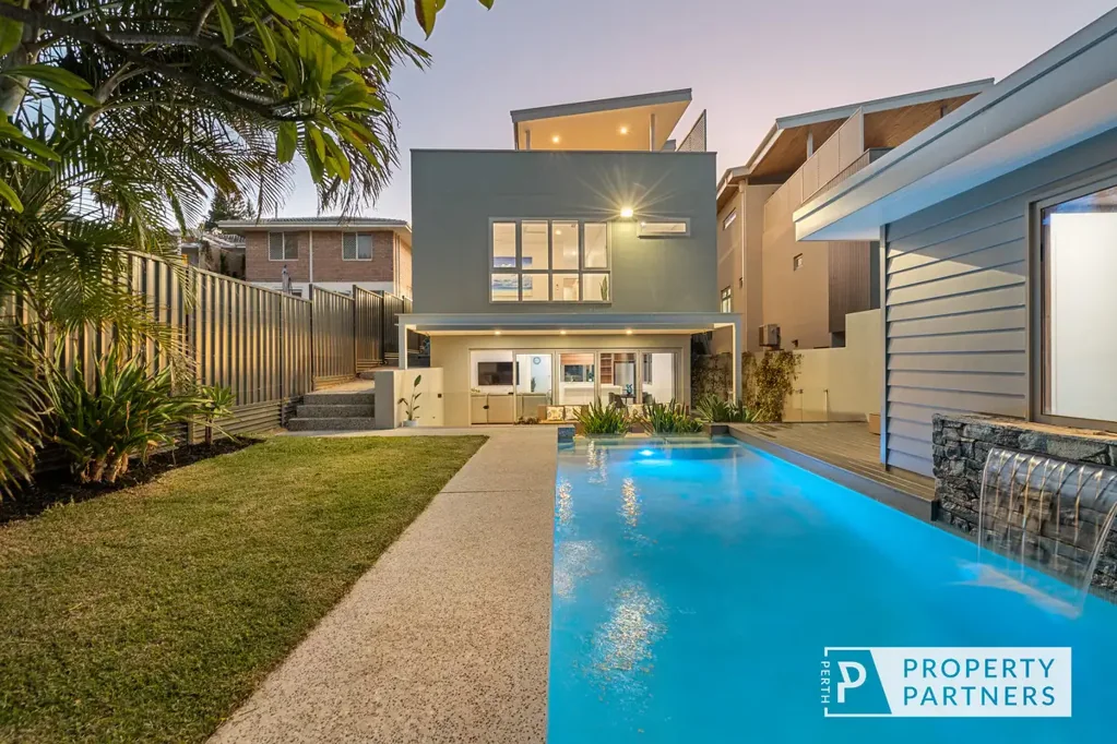 Scarborough 5Zimmer FIVE STAR LIVING BY THE BEACH