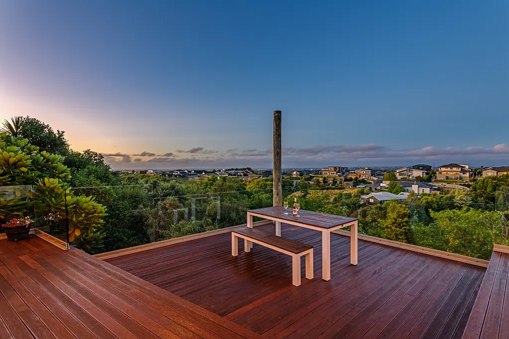 Fitzherbert 3ਬੈੱਡਰੂਮ Fantastic buying - outstanding views